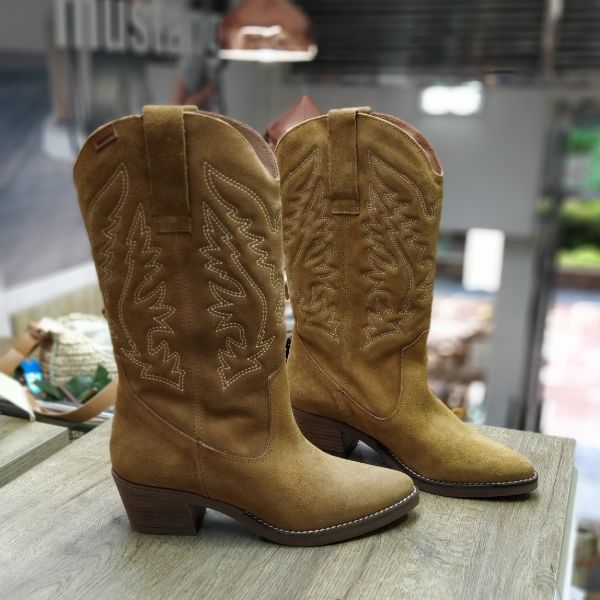 Una de las tendencias fuertes de esta primavera sin duda alguna  ¡¡Camperas!! | IDARA - Tienda online de calzados