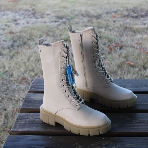 Bota Mars Mustang