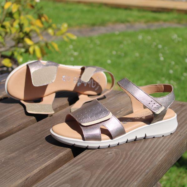 Sandalias Velcros Valeria's
