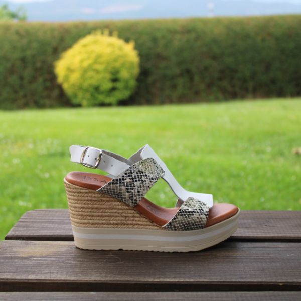 Sandalias Cuña Issa Miel