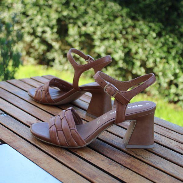 Sandalias Tacón Piel Tamaris 