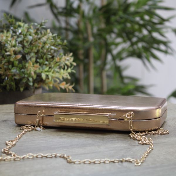 Clutch Metalizado Cadena 