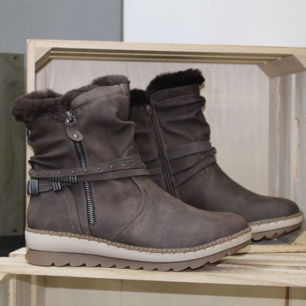 Botas Tiras Borreguito Refresh