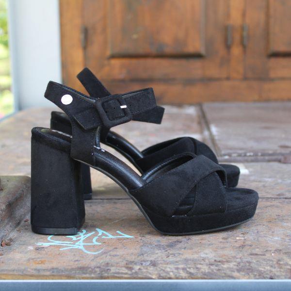 Sandalias Tacón Refresh Negras 