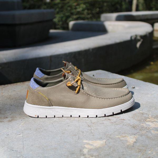 Wallabi Denver Mustang 